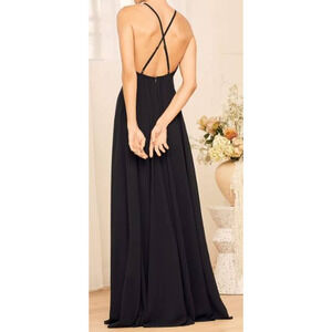 Lulu's Elegant Black Maxi Dress